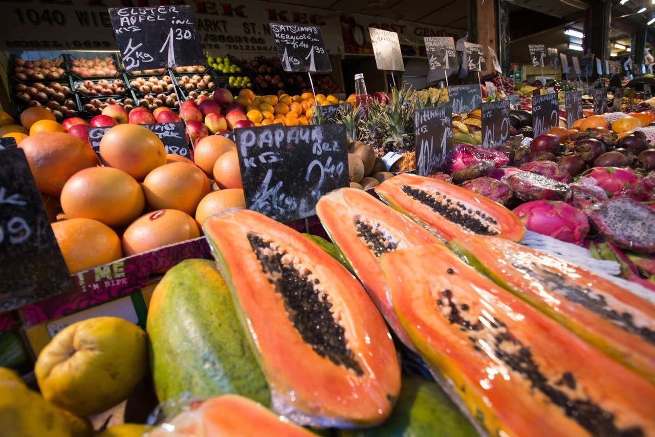 7 Health Benefits of Eating Papaya